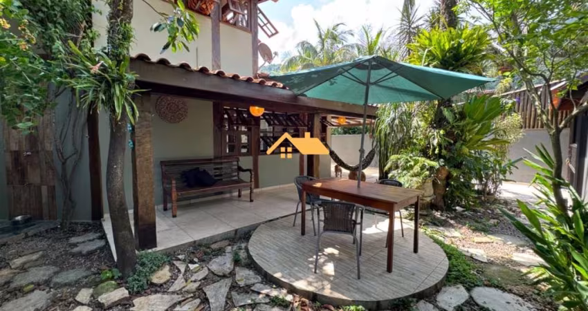 Imperdível oportunidade! Casa à venda em Maresias, São Sebastião-SP. 3 quartos, 2 suítes, 2 salas, 2 banheiros, 3 vagas, 122m².