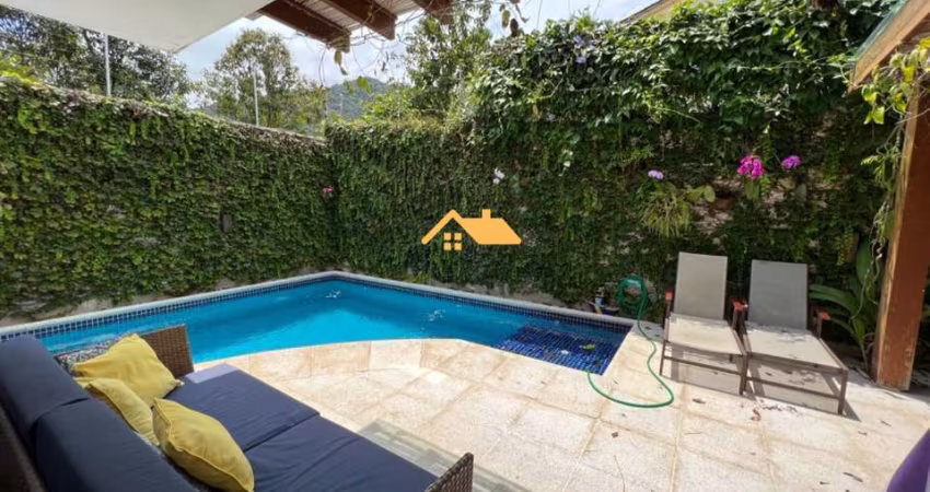 CASA EM CONDOMÍNIO NA PRAIA DE JUQUEHY
