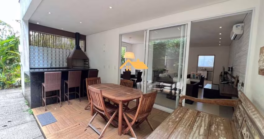 CASA EM CONDOMÍNIO NA PRAIA DE JUQUEHY