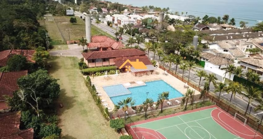 Casa no condomínio Mata azul  à venda em Maresias, São Sebastião-SP: 3 quartos, 1 suíte, 2 salas, 2 vagas, 110m².