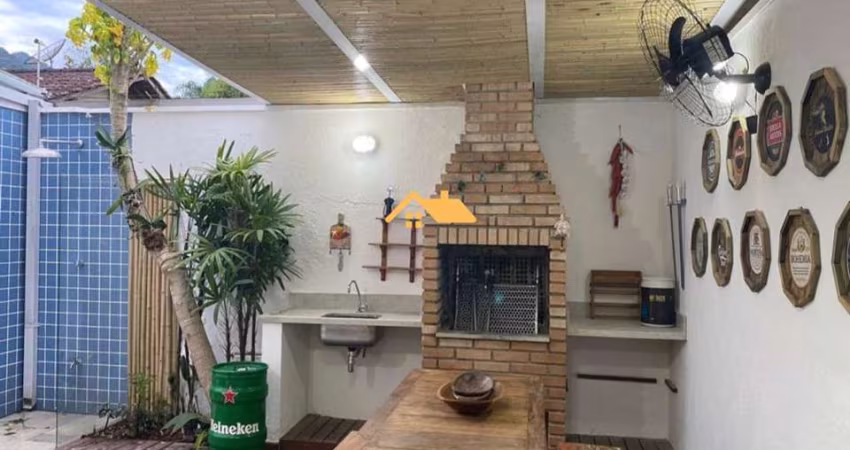 Casa em Condomínio em Juquehy, São Sebastião-SP: 4 Quartos, 1 Suíte, 3 Salas, 3 Banheiros, 2 Vagas de Garagem, 160m².