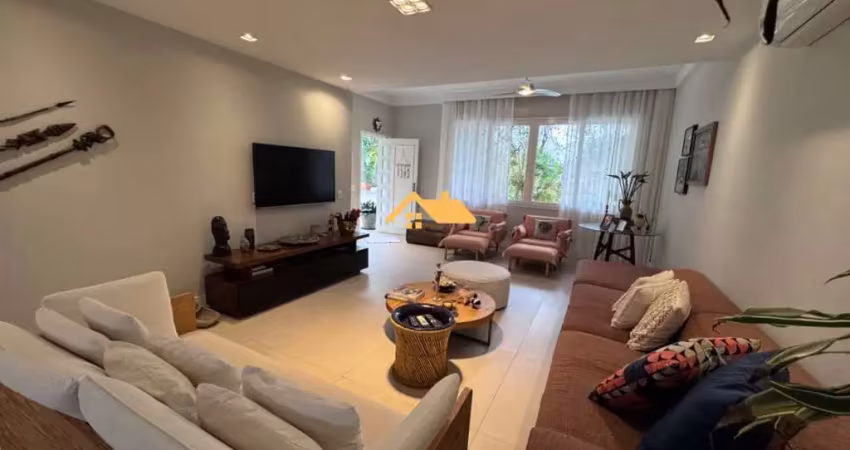 Casa de luxo em condomínio à venda em juquehy, são sebastião-sp: 5 quartos, 5 suítes, 3 salas e 240m² de área.