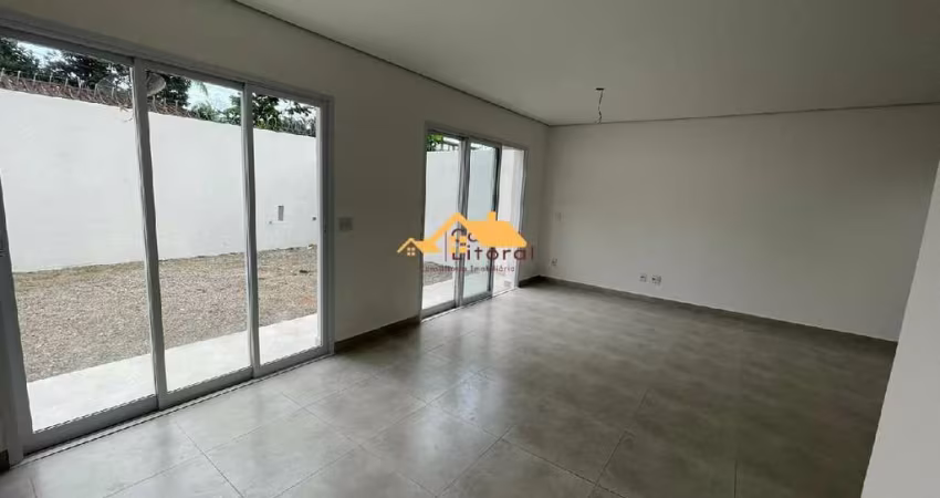 CASA EM CONDOMÍNIO NA PRAIA DE JUQUEHY
