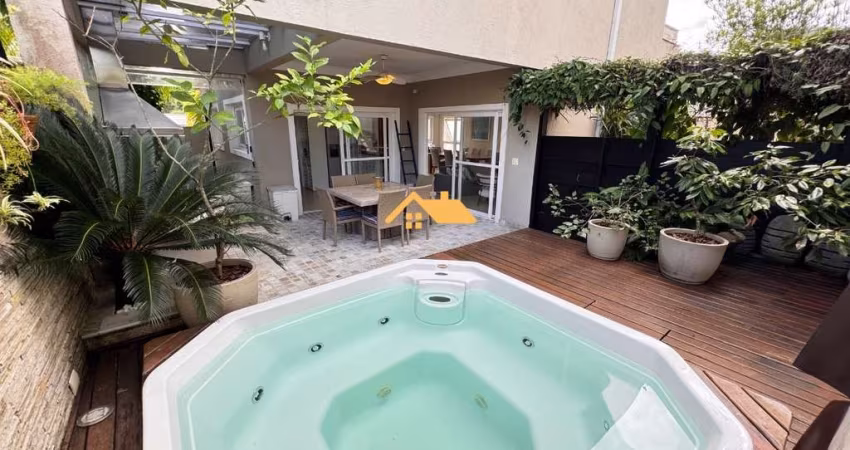 Casa de luxo em condomínio Juquehy: 4 quartos, 4 suítes, 3 salas, 4 banheiros, 2 vagas - São Sebastião-SP!