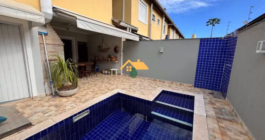 Casa em condomínio em juquehy locação de temporada em são sebastião-sp: 3 quartos, 3 suítes, 2 salas, 3 banheiros, 2 vagas - 140m².