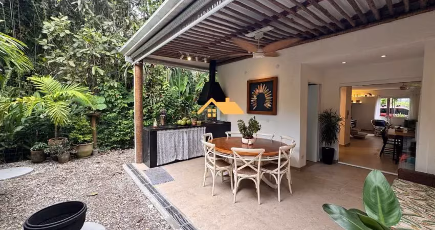 Casa  no condomínio Green Florest  na Barra do Una, São Sebastião-SP: 3 quartos, 3 suítes, 2 salas, 3 banheiros, 2 vagas, 130m².
