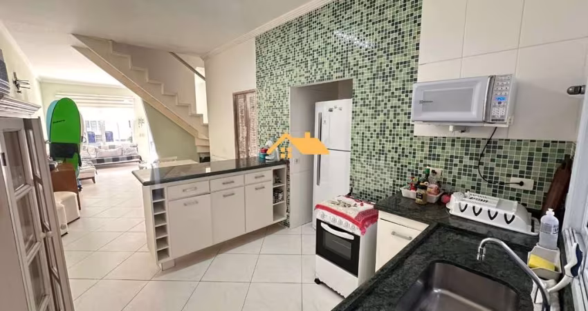 Casa em Condomínio  em Juquehy Locação anual, 2 quartos, 2 suítes, 110 m² - São Sebastião-SP