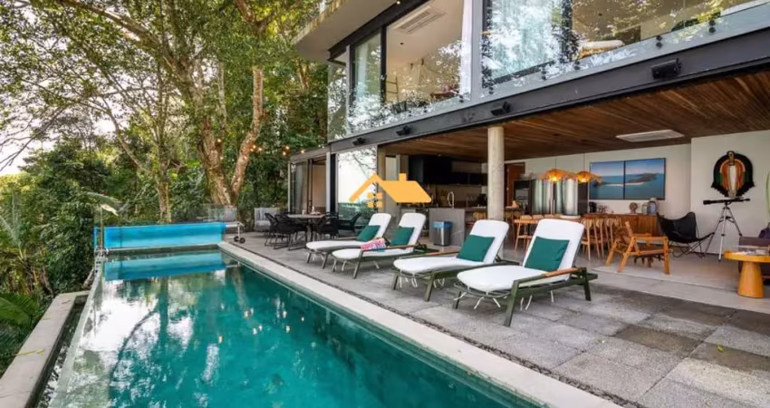 Frente ao mar: casa de luxo em condomínio com 4 quartos e 4 suítes na praia preta - são sebastião-sp