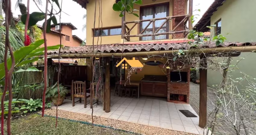 Casa em condomínio tangará em camburi - são sebastião-sp: 3 quartos, 1 suíte, 2 salas, 2 banheiros, 2 vagas, 130m². venha conferir!
