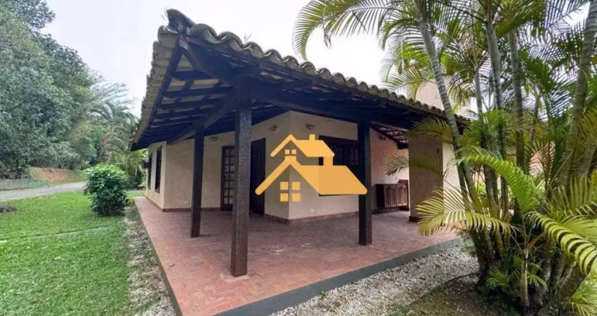 Casa com 3 dormitórios à venda, 141 m² por r$ 2.200.000,00 - camburizinho - são sebastião/sp