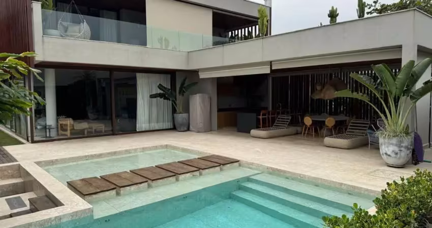 Sobrado com 5 dormitórios à venda, 550 m² por r$ 8.500.000,00 - praia de maresias - são sebastião/sp