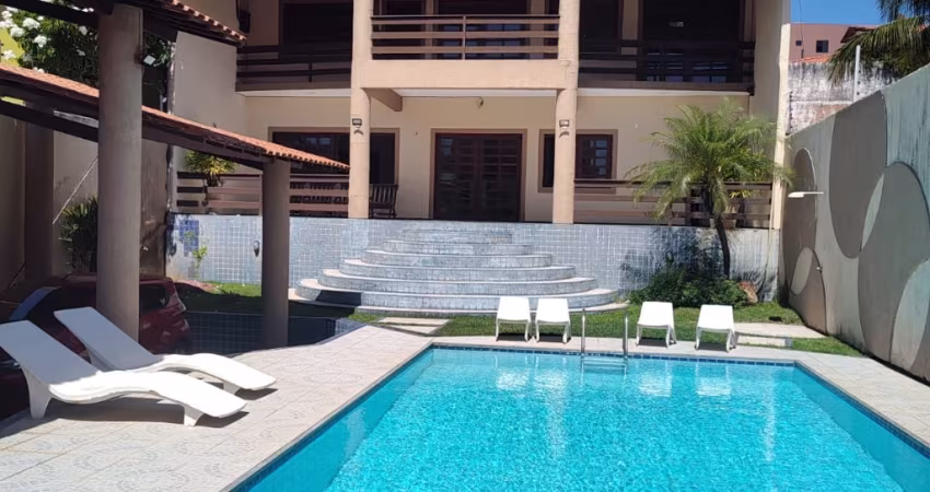 Casa dúplex no Icaraí bem próximo da avenida principal