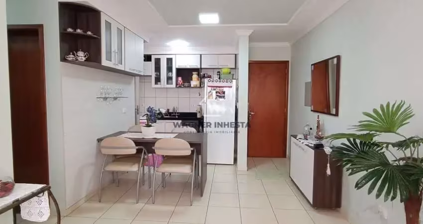 Apartamento à venda Proximo a Faculdade UNINGA, 5º andar, Semi mobiliado + Ar-condicionado no Lotea