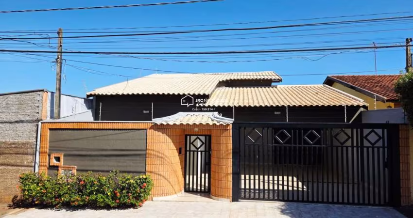 Casa para Venda em São José do Rio Preto, Jd. Caparroz, 4 dormitórios, 2 suítes, 4 banheiros, 6 vagas