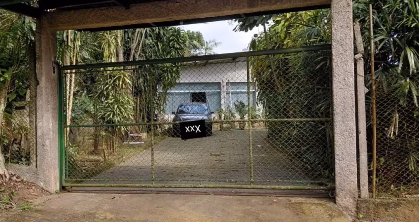 Sitio 9.413mts com benfeitorias a venda de frente com a avenida
