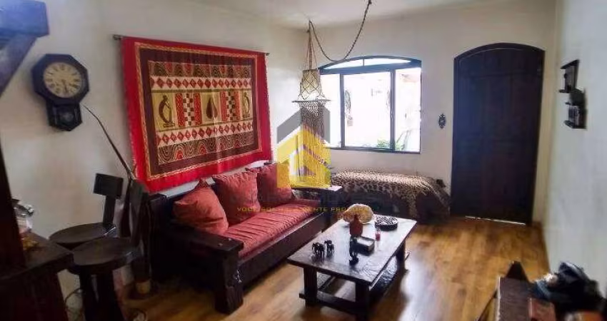 Sobrado à Venda com 148m², 3 Dormitórios, Sendo 1 Suíte - Assunção - S.B.C