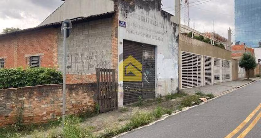 Terreno  à venda com 318m² por R$ 1.600.000,00 no Centro de São Bernardo