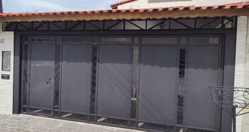 Ótima casa TÉRREA  para venda tem 200 m² com 3 quartos 1 suíte Espaço Gourmet na  Vila Oliveira
