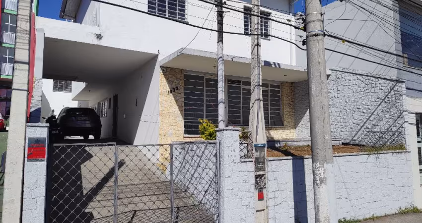 ÓTIMO imóvel para locação na RUA IPIRANGA em frente ao POLIPET