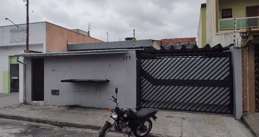 Ótima casa térrea com 133 m² com 3 dorm. sendo 1 suíte, espaço gourmet piscina em cezar de sousa