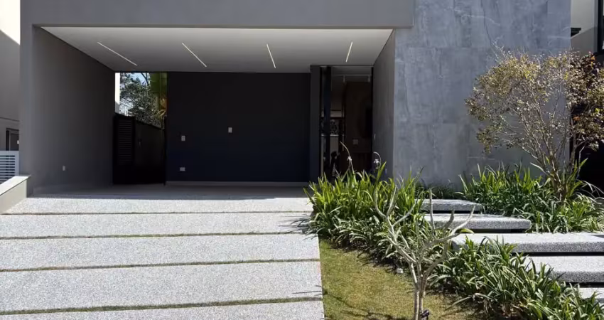 Maravilhoso sobrado para venda com 242 m² com 3 suítes, gourmet, piscina, bella cittá fazenda rodeio