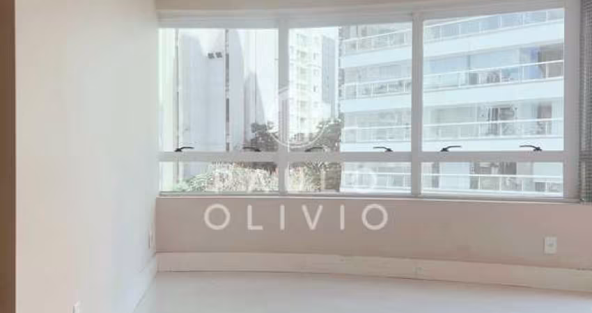 Apartamento à venda em Perdizes, São Paulo-SP: 3 dormitórios, 1 suíte, 2 vagas, varanda com churrasqueira. Imperdível!
