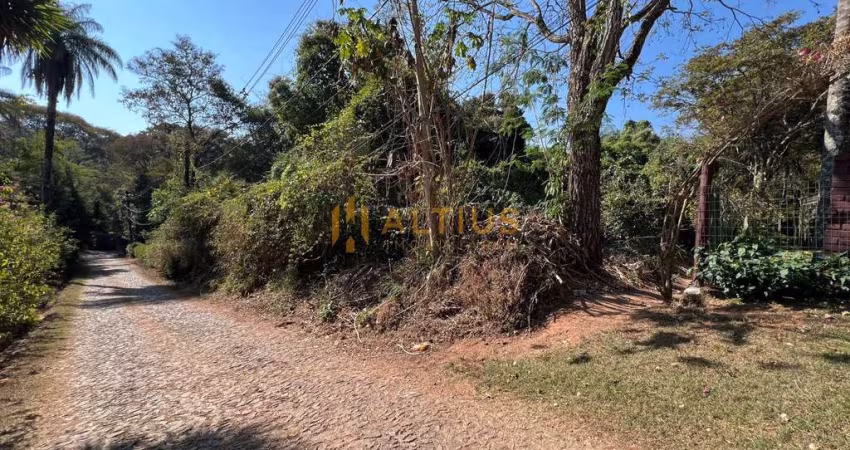 Lote Prox ao Clube no Aldeia da Cachoeira das Pedras