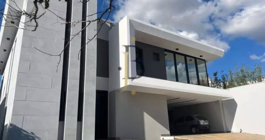 Casa em condomínio fechado com 4 quartos à venda no FAG, Cascavel 