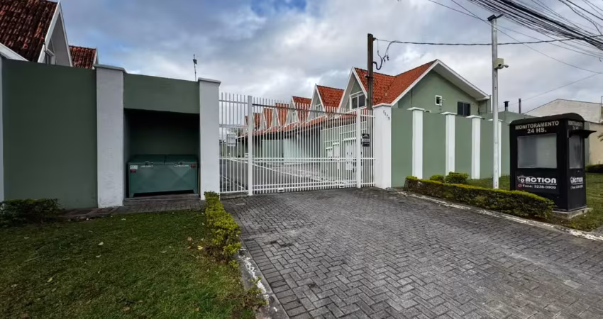 Casa  com atico bairro cajuru próxima shopping jardim américa