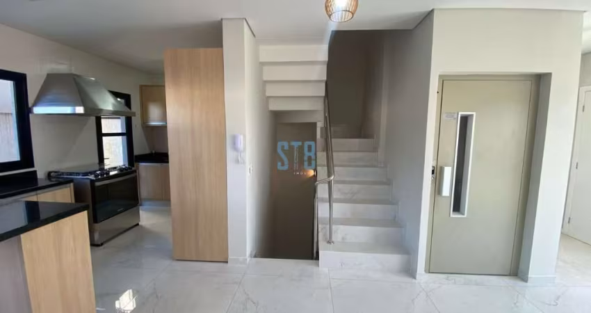 Casa em condomínio fechado com 3 quartos para alugar na Rua Jaime Balão, 92, Hugo Lange, Curitiba