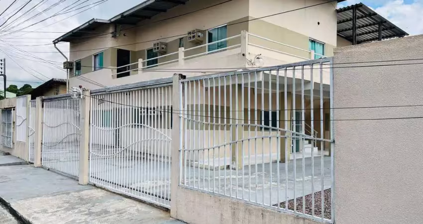 Apartamento com 2 quartos para alugar na Rua José Pinto Correa, 493, Parque 10 de Novembro, Manaus