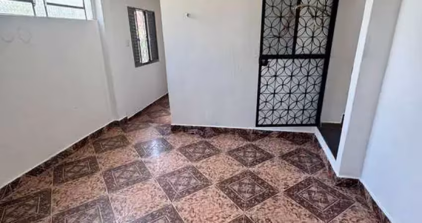 Casa com 2 quartos para alugar na Rua General Glicério, 715, Cachoeirinha, Manaus