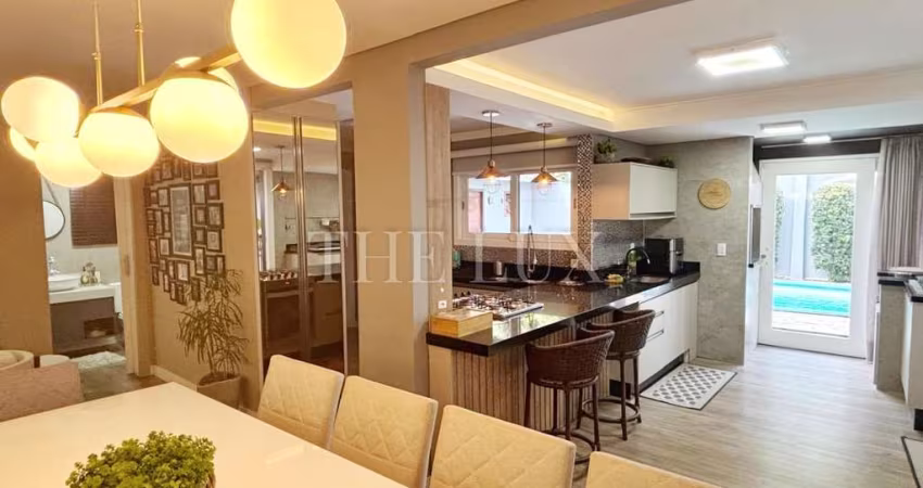 Casa para Venda em Joinville, Saguaçú, 3 dormitórios, 1 suíte, 3 banheiros, 3 vagas