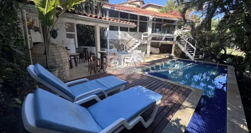 Linda casa 5 quartos em Geribá Armação dos Búzios