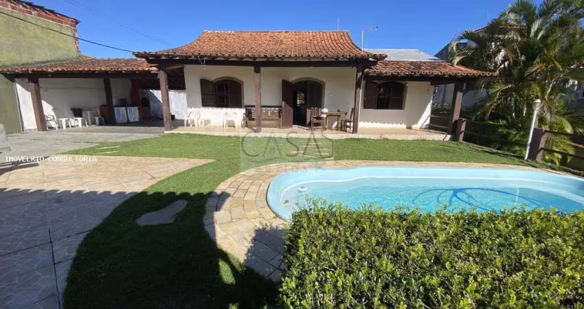 Casa à venda no bairro Manguinhos em Armação dos Búzios/RJ