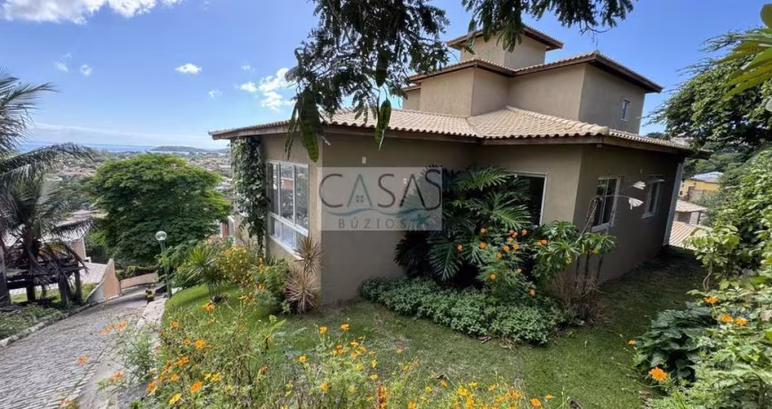 Belíssima Casa 4 quartos com vista Mar em Geribá Armação de Búzios.