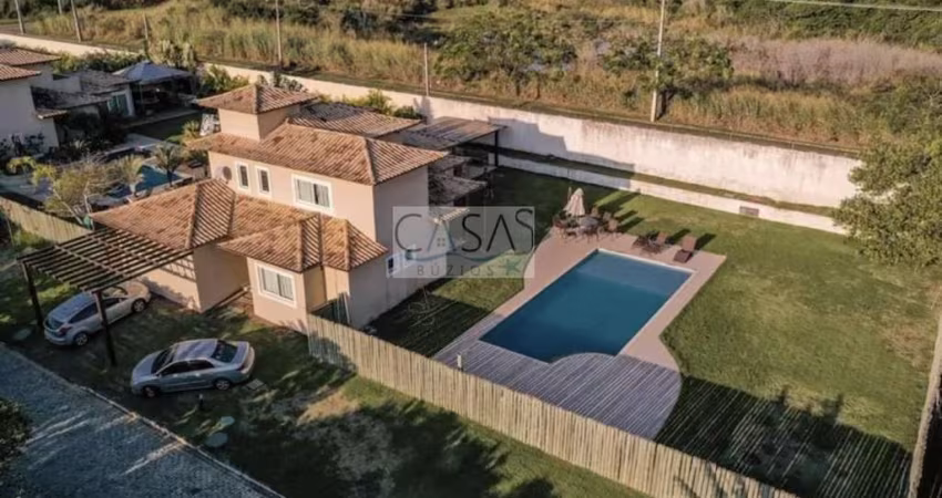 Maravilhosa casa 4 quartos 360m² no Centro da Armação de Búzios