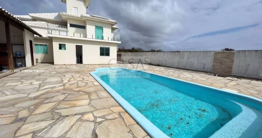 Maravilhosa casa 5 quartos na Baía Formosa na Armação de Búzios