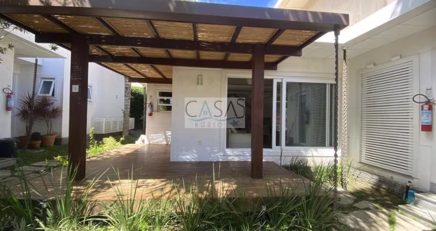 Maravilhosa casa 4 quartos em condomínio fechado no Centro Armação de Búzios