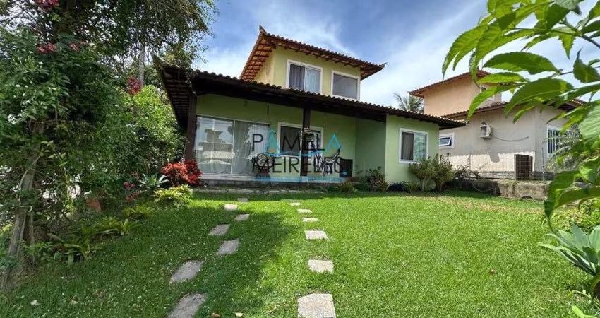 Linda casa 3 quartos em condomínio Vila Verde Rasa Armação de Búzios