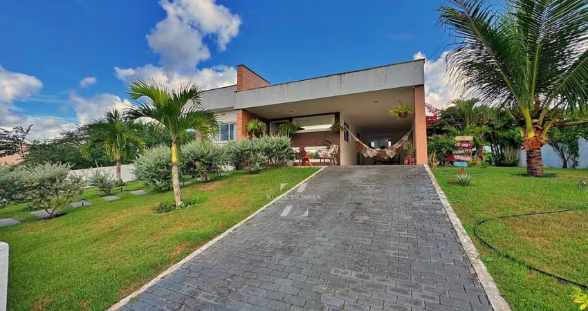 Casa à venda no Condomínio Lagoa do Mato, Macaíba, 3 dormitórios, com piscina