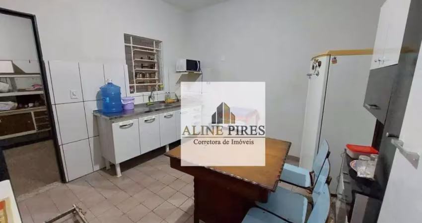 Casa com 2 quartos à venda na Rua Antônio Martins, Vila Estádio, Araçatuba