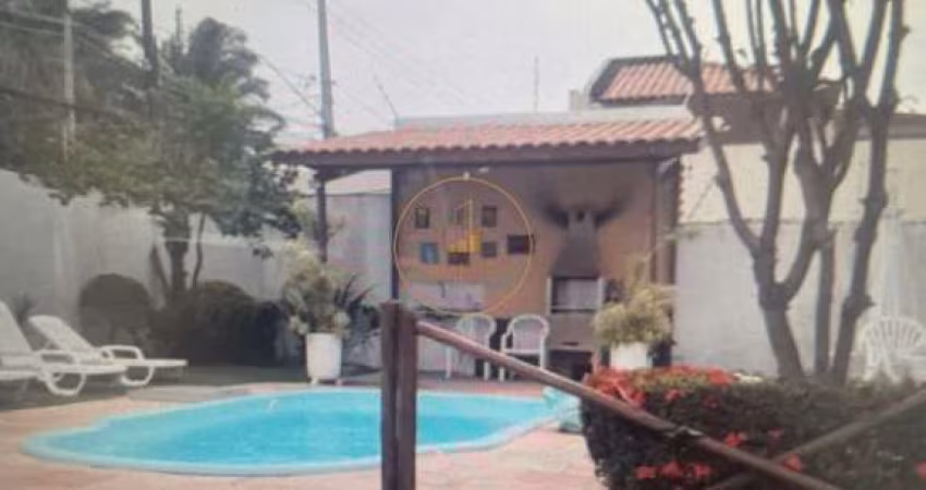 Casa à venda no bairro Ipitanga - Lauro de Freitas/BA
