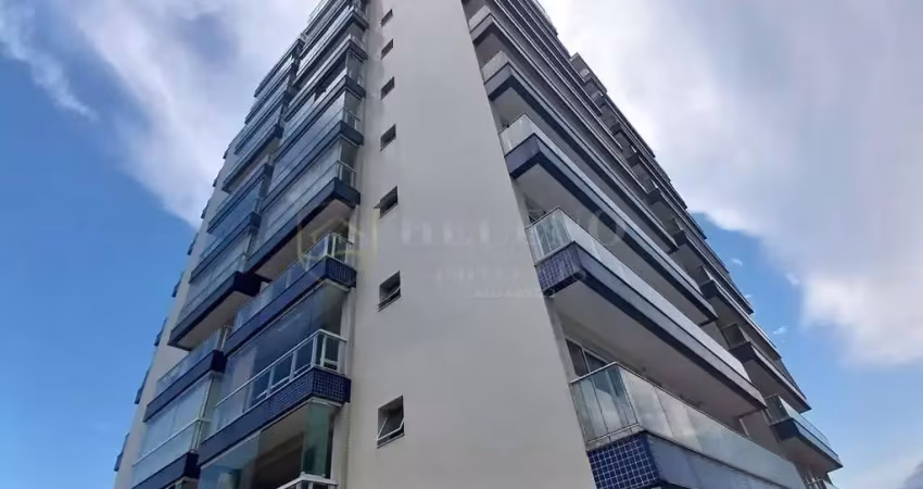 Apartamento alto padrão a uma quadra da praia do indaiá