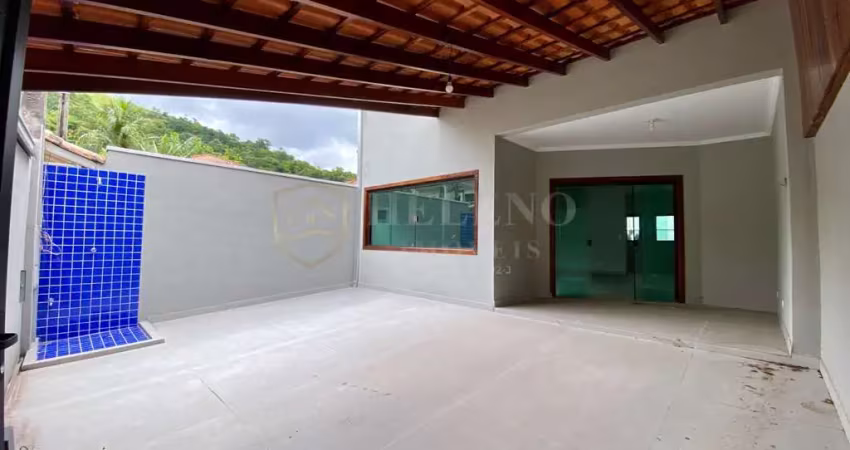 Casa com 3 quartos para alugar no Varadouro, São Sebastião 