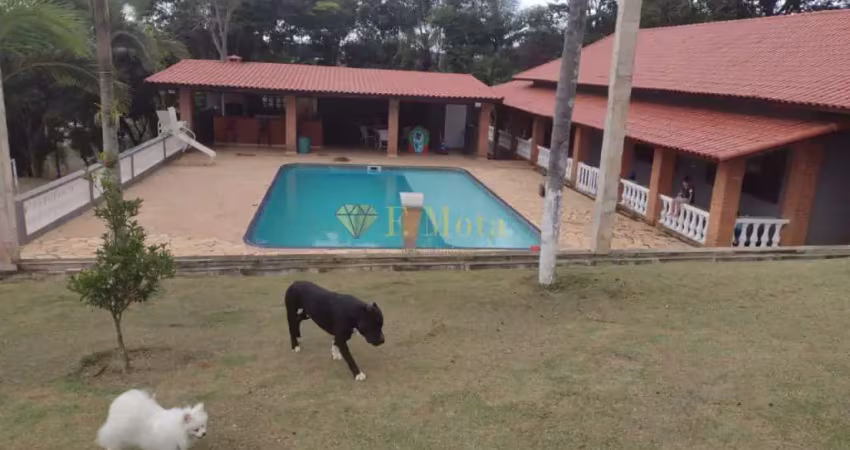 Chácara / sítio com 5 quartos à venda no Jardim Camargo (Canguera), São Roque 