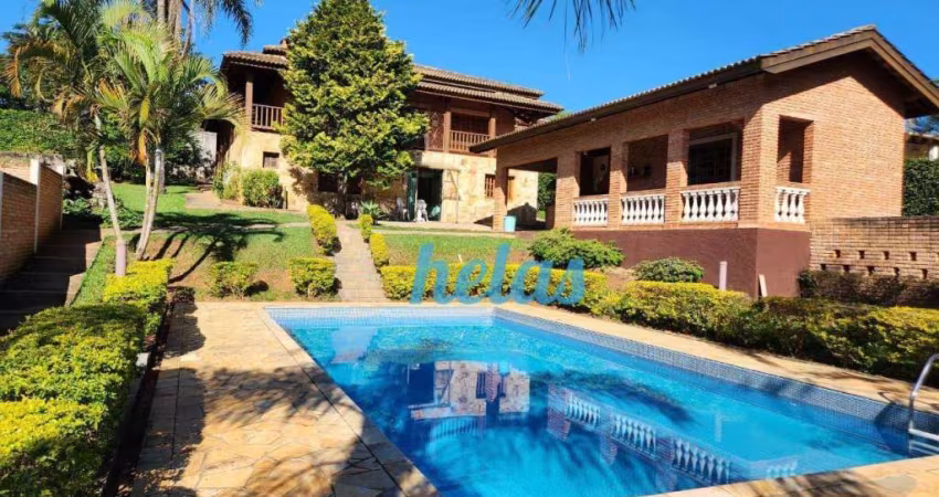 CASA COM 370m² À VENDA POR R$1.800.000,00 NO VALE DOS PINHEIROS - ATIBAIA/SP .