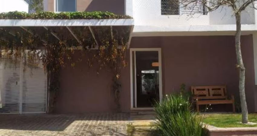 CASA À VENDA COM 150m² , 03 DORMITÓRIOS, 1 SUÍTE  POR R$ 1.100.000,00 EM CONDOMÍNIO FECHADO NA CIDADE DE ATIBAIA -SP