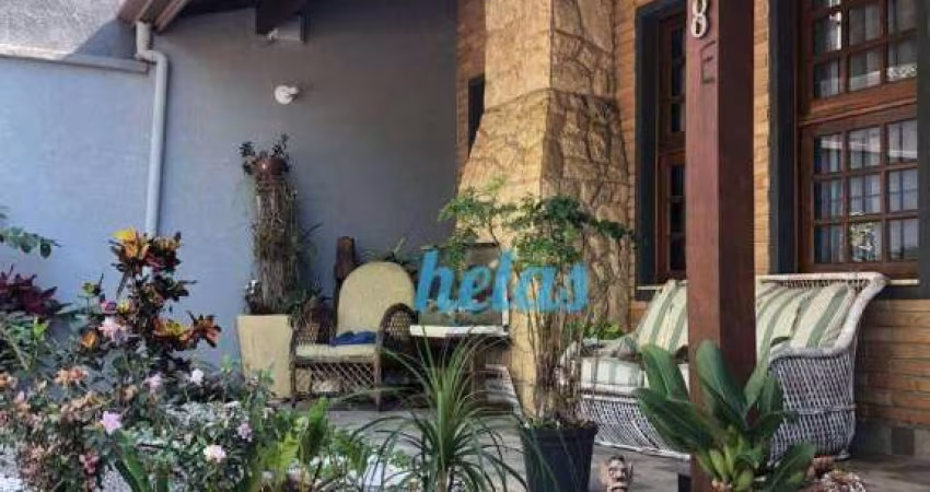Casa com 4 dormitórios, 301 m² - venda por R$ 1.300.000,00 ou aluguel por R$ 5.000,00/mês - Jardim do Lago - Atibaia/SP