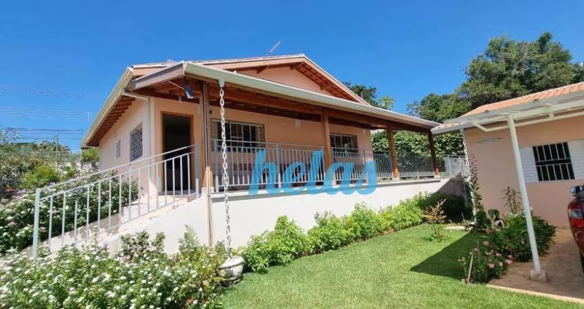 CHÁCARA COM 5 DORMITÓRIOS E 1 SUÍTE, 198m² POR R$ 1.260.000,00 NO BAIRRO CHÁCARAS BRASIL EM ATIBAIA.